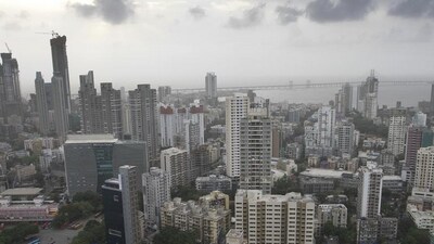 Mumbai real estate market: Mumbai has of late been witnessing a surge in housing society redevelopment projects with several listed real estate developers picking up old buildings in the land starved city. (HT Photo) Mumbai real estate market: Mumbai has of late been witnessing a surge in housing society redevelopment projects with several listed real estate developers picking up old buildings in the land starved city. (HT Photo)