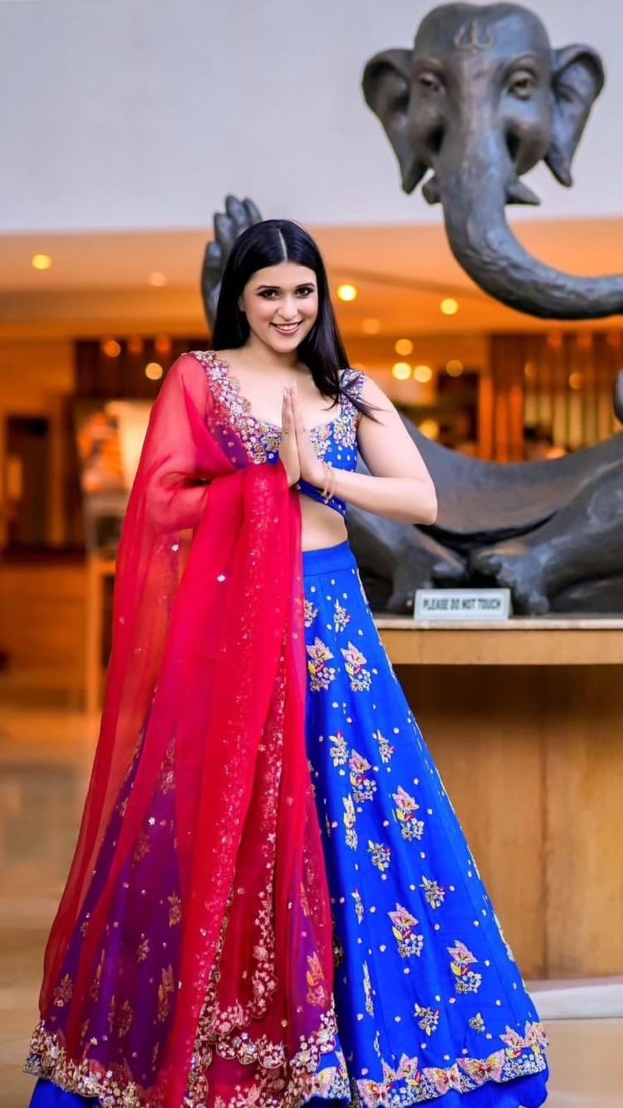 Mannara_Chopra