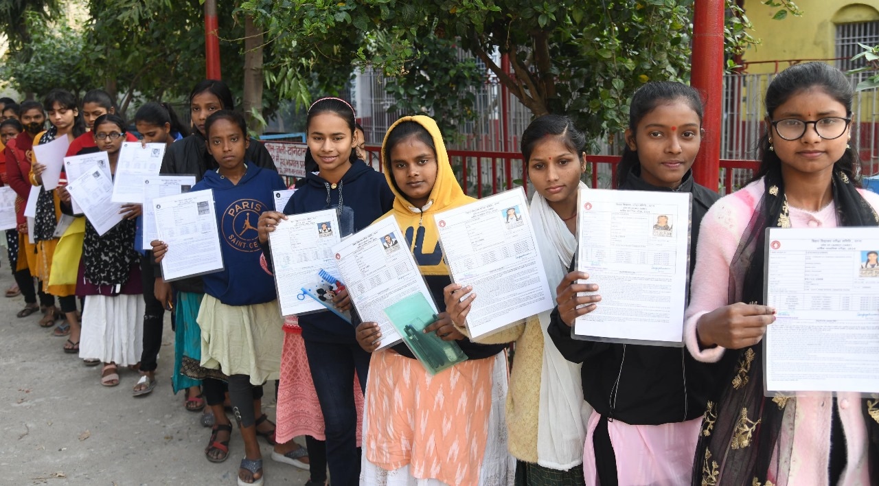 Bihar Matric Exam 2024: Science paper today  (Santosh Kumar )