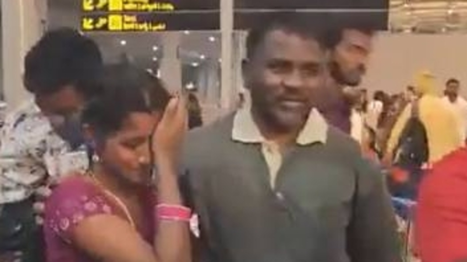 5 Telangana men reunite with family after 18 yrs in Dubai jail, BRS credits KTR | Latest News India - Vimarsana News