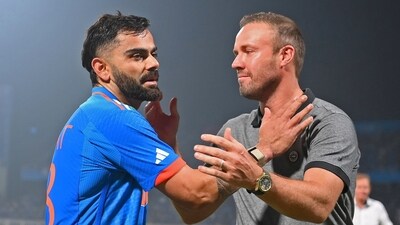 AB de Villiers (R) with Virat Kohli (ANI) AB de Villiers (R) with Virat Kohli (ANI)