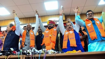 Jaipur, Feb 19 (ANI): Congress leader Mahendrajeet Malviya joins Bharatiya Janata Party in the presence of party's state in-charge Arun Singh and the president of party's state unit, CP Joshi, in Jaipur on Monday. (ANI Photo) (Bhajanlal Sharma-X) Jaipur, Feb 19 (ANI): Congress leader Mahendrajeet Malviya joins Bharatiya Janata Party in the presence of party's state in-charge Arun Singh and the president of party's state unit, CP Joshi, in Jaipur on Monday. (ANI Photo) (Bhajanlal Sharma-X)