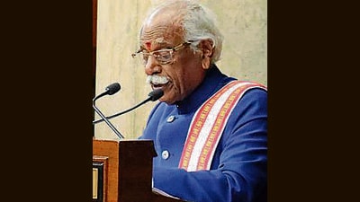 Haryana governor Bandaru Dattatraya delivering his address on the first day of Budget Session of Haryana Vidhan Sabha at Chandigarh on Tuesday. (Keshav Singh/HT) Haryana governor Bandaru Dattatraya delivering his address on the first day of Budget Session of Haryana Vidhan Sabha at Chandigarh on Tuesday. (Keshav Singh/HT)