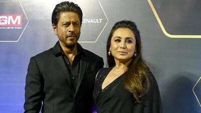 Shah Rukh Khan and Rani Mukherji, who won Best Actor and best Actress, respectively at Dadasaheb Phalke International Film Festival Awards 2024 in Mumbai on February 20, 2024, twinned in black at the event. The duo has worked together in many hit films, including Kuch Kuch hota Hai (1998). (AFP) Shah Rukh Khan and Rani Mukherji, who won Best Actor and best Actress, respectively at Dadasaheb Phalke International Film Festival Awards 2024 in Mumbai on February 20, 2024, twinned in black at the event. The duo has worked together in many hit films, including Kuch Kuch hota Hai (1998). (AFP)