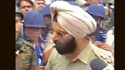 IPS officer Jaspreet Singh has alleged that he was called a ‘Khalistani’ by a BJP leader in Sandeshkhali, a charge that’s been denied. (Source: X) IPS officer Jaspreet Singh has alleged that he was called a ‘Khalistani’ by a BJP leader in Sandeshkhali, a charge that’s been denied. (Source: X)