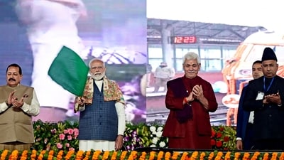 Prime Minister Narendra Modi with Union minister Jitendra Singh and Jammu and Kashmir LG Manoj Sinha flags off the inaugural electric train between Sangaldan and Baramulla at a public rally at the Maulana Azad Stadium in Jammu On Tuesday. (Waseem Andrabi/HT Photo) Prime Minister Narendra Modi with Union minister Jitendra Singh and Jammu and Kashmir LG Manoj Sinha flags off the inaugural electric train between Sangaldan and Baramulla at a public rally at the Maulana Azad Stadium in Jammu On Tuesday. (Waseem Andrabi/HT Photo)