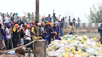 Tension escalated on the Haryana-Punjab border at Shambhu on Wednesday as protesting farmers attempted another breach of barricades to resume their ‘Delhi Chalo’ march to the national capital. ( Ravi Kumar/HT Photo) Tension escalated on the Haryana-Punjab border at Shambhu on Wednesday as protesting farmers attempted another breach of barricades to resume their ‘Delhi Chalo’ march to the national capital. ( Ravi Kumar/HT Photo)