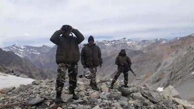 Indian troops tracking the movement of troops across the Line of Actual Control in China. Indian troops tracking the movement of troops across the Line of Actual Control in China.