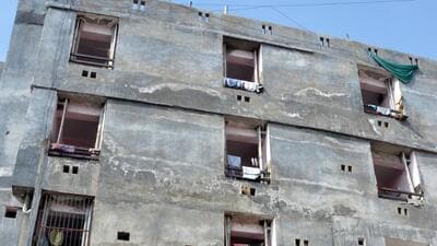 he lived with her husband and three daughters aged 7, 4, and 3 years at a flat taken on rent in the four storey building (above) in Barola, Sector 49. (HT Photo) he lived with her husband and three daughters aged 7, 4, and 3 years at a flat taken on rent in the four storey building (above) in Barola, Sector 49. (HT Photo)