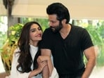 Sonam Kapoor called her father Anil Kapoor an 'extreme one' Sonam Kapoor called her father Anil Kapoor an 'extreme one'