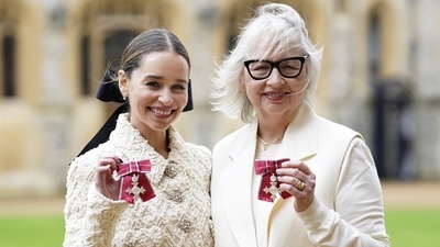 "To have an award like this… cherry on the cake," Clarke added. “I'm going to get my photo taken because of this award. And people are going to say, 'Why is this person, who we recognize, got this award?' And we're going to say, 'It's for brain injury recovery.'” (AP) "To have an award like this… cherry on the cake," Clarke added. “I'm going to get my photo taken because of this award. And people are going to say, 'Why is this person, who we recognize, got this award?' And we're going to say, 'It's for brain injury recovery.'” (AP)