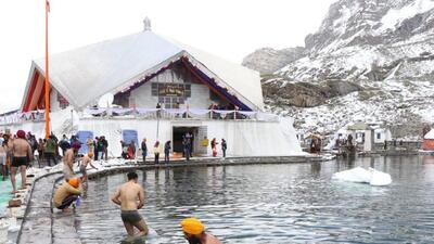 Last year, over 2.62 lakh people had registered for the yatra and about 2.4 lakh visited the shrine. (File photo)
