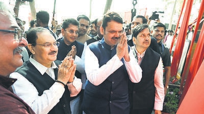 Mumbai,India. Feb 22,2024 - Statues of 17 Mumbai Heroes who contributing to the city`s rich heritage unveiled by Bharatiya Janata Party (BJP) president JP Nadda in the presence of Deputy Chief Minister Devendra Fadnavis, Maharashtra Assembly speaker Rahul Narvekar at Kilachand garden,Girgaon in Mumbai. Feb 22,2024. (Photo by Raju Shinde/HT Photo) Mumbai,India. Feb 22,2024 - Statues of 17 Mumbai Heroes who contributing to the city`s rich heritage unveiled by Bharatiya Janata Party (BJP) president JP Nadda in the presence of Deputy Chief Minister Devendra Fadnavis, Maharashtra Assembly speaker Rahul Narvekar at Kilachand garden,Girgaon in Mumbai. Feb 22,2024. (Photo by Raju Shinde/HT Photo)