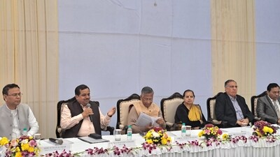 The government’s construction arm NBCC said on February 22 that it will be developing 13,250 premium apartments in five ongoing projects of Amrapali in Greater Noida.