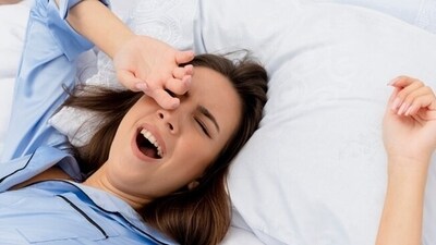 Dr Gorav Gupta, Psychiatrist says high blood pressure, or hypertension, can manifest in various ways during sleep, potentially leading to disruptive symptoms and complications. (Freepik) Dr Gorav Gupta, Psychiatrist says high blood pressure, or hypertension, can manifest in various ways during sleep, potentially leading to disruptive symptoms and complications. (Freepik)