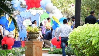 After his family, cute little birthday boy Jeh arrived at the venue and was greeted by parents Kareena Kapoor and Saif Ali Khan. The party venue was decked up with colourful balloons and banners. Kareena wore a yellow top with a pair of blue jeans, while Saif sported a kurta pyjama look. After his family, cute little birthday boy Jeh arrived at the venue and was greeted by parents Kareena Kapoor and Saif Ali Khan. The party venue was decked up with colourful balloons and banners. Kareena wore a yellow top with a pair of blue jeans, while Saif sported a kurta pyjama look.