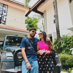 Asees Kaur with husband Goldie Sohel. (Instagram/@aseeskaurmusic) Asees Kaur with husband Goldie Sohel. (Instagram/@aseeskaurmusic)
