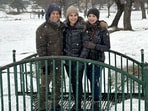 Kashmir: Sachin Tendulkar enjoying snowfall with his daughter Sara Tendulkar and wife Anjali Tendulkar. Kashmir: Sachin Tendulkar enjoying snowfall with his daughter Sara Tendulkar and wife Anjali Tendulkar.