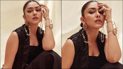 With the help of make-up artist Lochan, Mrunal got decked up in nude eye shadow, mascaraed eyelashes, winged eyeliner, darkened brows, contoured cheekbones, rosy cheeks, glowing highlighter and a shade of nude lipstick. (Instagram/@mrunalthakur) With the help of make-up artist Lochan, Mrunal got decked up in nude eye shadow, mascaraed eyelashes, winged eyeliner, darkened brows, contoured cheekbones, rosy cheeks, glowing highlighter and a shade of nude lipstick. (Instagram/@mrunalthakur)