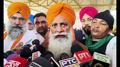 After chairing a core committee meeting in Kurukshetra on Friday, Haryana farmer leader Gurnam Singh Charuni said that it was decided that he will lead a panel to converse with the two groups of Samyukta Kisan Morcha (SKM) to come together on one stage for a united fight. (ANI File Photo)