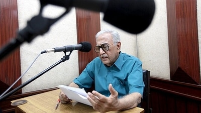 Ameen Sayani was not just a singular golden voice but represented the subcontinent’s longing for an aesthetic of freedom. (HT File Photo/ Vijayanand Gupta)