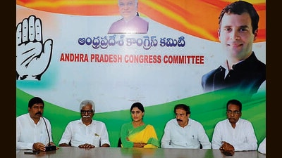 Andhra Pradesh Congress chief Y S Sharmila talks with delegations of the Communist Party of India (CPI) and Communist Party of India- (Marxist) at Andhra Ratna Bhavan in Vijayawada (Sharmila-X)