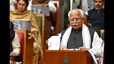 Haryana chief minister Manohar Lal Khattar presenting the budget at Haryana Vidhan Sabha in Chandigarh on Friday. (Keshav Singh/HT) Haryana chief minister Manohar Lal Khattar presenting the budget at Haryana Vidhan Sabha in Chandigarh on Friday. (Keshav Singh/HT)
