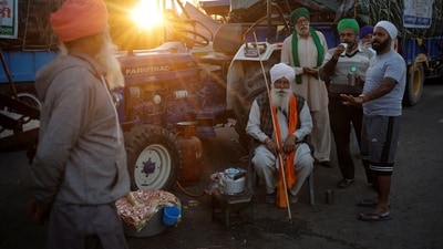 Bharatiya Kisan Union (BKU) leader Rakesh Tikait announced that the protesting farmers will take out a tractor march on February 26.&nbsp; (REUTERS)