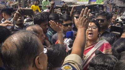 Police detain BJP MP Locket Chatterjee and other BJP Mahila Morcha members on their way to Sandeshkhali, at Bhojerhat in South 24 Parganas district (PTI) Police detain BJP MP Locket Chatterjee and other BJP Mahila Morcha members on their way to Sandeshkhali, at Bhojerhat in South 24 Parganas district (PTI)