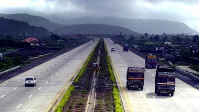 The estimated cost of construction of the 4.8 km stretch from Solu to Nirgudi is ₹400 crore whereas that of construction of the 5.7 km stretch from Lohegaon to Charholi which includes the road, viaduct, bridge and connecting loop is ₹150 crore. (REPRESENTATIVE PIC) The estimated cost of construction of the 4.8 km stretch from Solu to Nirgudi is ₹400 crore whereas that of construction of the 5.7 km stretch from Lohegaon to Charholi which includes the road, viaduct, bridge and connecting loop is ₹150 crore. (REPRESENTATIVE PIC)