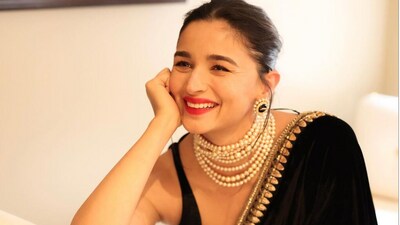Alia Bhatt really cares about her fans' good score in exams. Alia Bhatt really cares about her fans' good score in exams.
