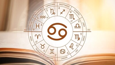 Cancer Daily Horoscope Today, February 24, 2024. Your mood will be largely influenced by these changes, pushing you to grow and adjust with the tides of time.