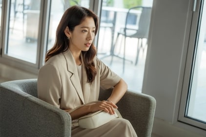 Park Shin Hye Doctor slump (Netflix, JTBC)