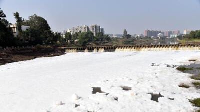 For a long time, the Indrayani River has become a point of concern as the toxic foam appears in the river time and again indicating the higher pollution in the water body. (HT FILE) For a long time, the Indrayani River has become a point of concern as the toxic foam appears in the river time and again indicating the higher pollution in the water body. (HT FILE)
