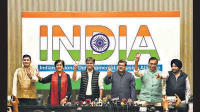 Leaders of the Congress and AAP at a press conference in New Delhi on Saturday. (Vipin Kumar/HT Photo) Leaders of the Congress and AAP at a press conference in New Delhi on Saturday. (Vipin Kumar/HT Photo)