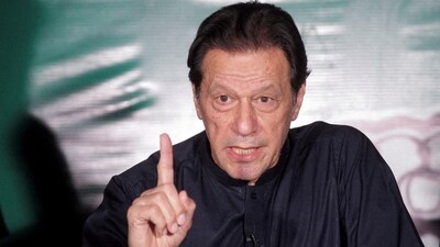 Imran Khan (REUTERS)