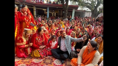 Union minister Anurag Thakur attends a cultural event in Hamirpur on Saturday. After the event, the minister launched an attack on the Congress government in Himachal Pradesh over its ‘unkept promises’. (HT Photo)