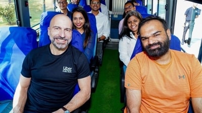 Uber CEO Dara Khosrowshahi along with his colleagues in Bengaluru on a shuttle bus. (X/@dkhos) Uber CEO Dara Khosrowshahi along with his colleagues in Bengaluru on a shuttle bus. (X/@dkhos)