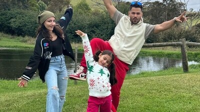 Inaaya Naumi Kemmu is the daughter of actors Kunal Kemmu and Soha Ali Khan. The couple was blessed with their baby girl in September, 2017. Soha often posts family photos with Inaaya as well as her cousins – Kareena Kapoor and Saif Ali Khan's sons Jeh and Taimur. Inaaya Naumi Kemmu is the daughter of actors Kunal Kemmu and Soha Ali Khan. The couple was blessed with their baby girl in September, 2017. Soha often posts family photos with Inaaya as well as her cousins – Kareena Kapoor and Saif Ali Khan's sons Jeh and Taimur. 