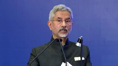 External Affairs Minister S Jaishankar addresses the closing day of Raisina Dialogue 2024, in New Delhi on Saturday. (ANI) External Affairs Minister S Jaishankar addresses the closing day of Raisina Dialogue 2024, in New Delhi on Saturday. (ANI)