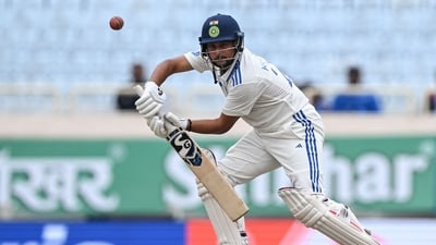 Kuldeep Yadav displayed admirable grit and composure, playing out 131 deliveries in the innings as he helped forged a 76-run stand with Dhruv Jurel (AFP)