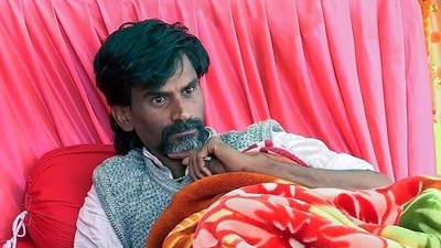 Jarange Patil is demanding that all Marathas be considered as Kunbi – a caste in Maharashtra under the OBC bloc. (ANI photo) Jarange Patil is demanding that all Marathas be considered as Kunbi – a caste in Maharashtra under the OBC bloc. (ANI photo)