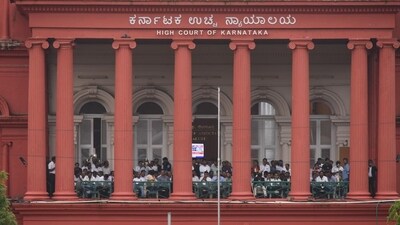 Justice Nilay Vipinchandra Anjaria takes oath as Chief Justice of Karnataka HC