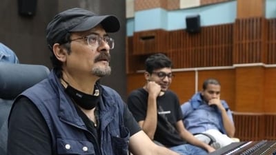 Four-time National Award-winning sound designer Bishwadeep Chatterjee advocates two sound prizes, for Best Sound Design and Best Sound Mixing, with cash prize of ₹200,000 each. Four-time National Award-winning sound designer Bishwadeep Chatterjee advocates two sound prizes, for Best Sound Design and Best Sound Mixing, with cash prize of ₹200,000 each.