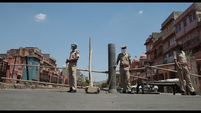 The incident took place on Saturday evening, when the woman was returning from work with her brother about 50m from the Pragpura police station (HT Photo) The incident took place on Saturday evening, when the woman was returning from work with her brother about 50m from the Pragpura police station (HT Photo)