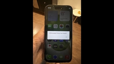 The X user claims that he received a 'fake' iPhone 15 from Amazon. (X/@GabbbarSingh) The X user claims that he received a 'fake' iPhone 15 from Amazon. (X/@GabbbarSingh)