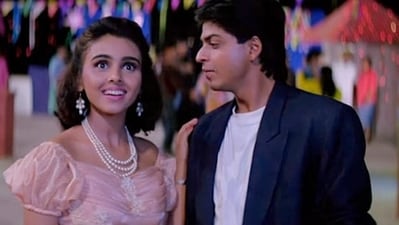 Suchitra Krishnamoorthi and Shah Rukh Khan in a still from Kabhi Haan Kabhi Naa. Suchitra Krishnamoorthi and Shah Rukh Khan in a still from Kabhi Haan Kabhi Naa.