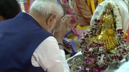 Narendra Modi Gujarat Visit LIVE: PM performs puja at Beyt Dwarka Mandir - Vimarsana News