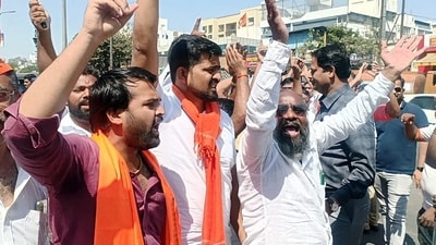 Jarange announced that he would march to Mumbai and protest outside the residence of the Deputy Chief Minister. (ANI) Jarange announced that he would march to Mumbai and protest outside the residence of the Deputy Chief Minister. (ANI)