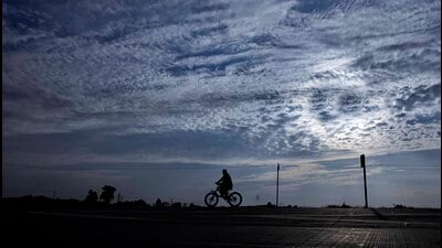 Met issue yellow alert for rain, thunderstorm on March 1 in Ludhiana. (HT)